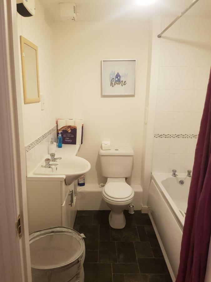 Livingston Business And Contractor Apartment Exteriér fotografie