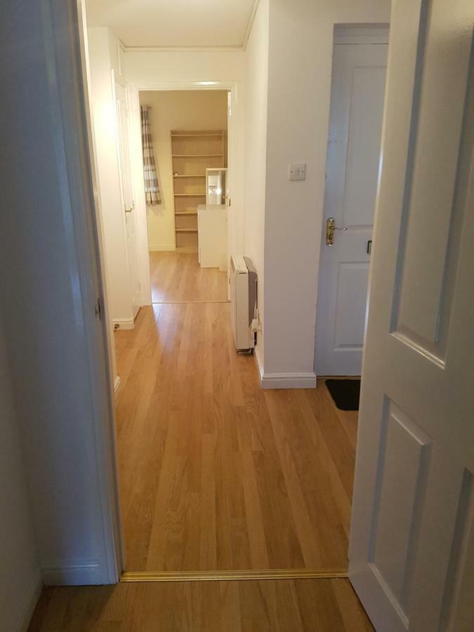 Livingston Business And Contractor Apartment Exteriér fotografie